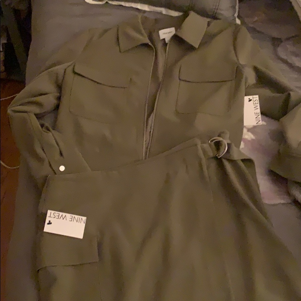 Ladies suit